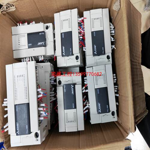 【荣强工控】三菱PLC，型号FX3U-32MT，仓库有8个，成色漂亮，质