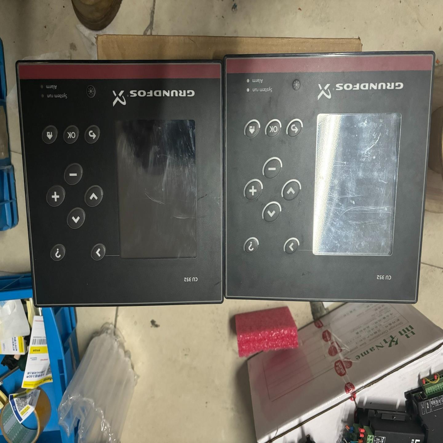 GRUNDFOS格兰富 控制器CU352件，成色如图，一