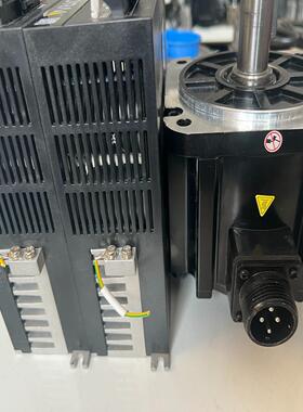 出两套DORNA东菱1.5kw伺服电机驱动器DS2P-15A