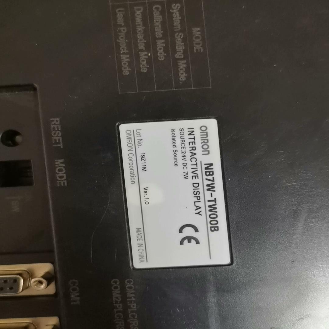 触摸屏4台NB7W-TW00B功能4台，用上带价来