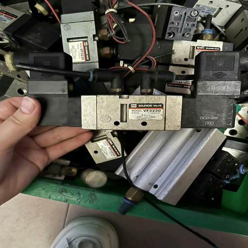 SMC5通先导式电磁阀：VFS2320-5DZ-01