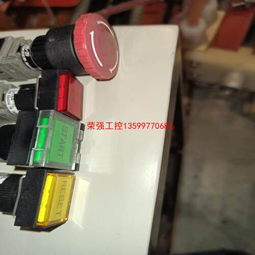 【荣强工控】富士AH165--2V AH164-TL，拆机件，成色如图，
