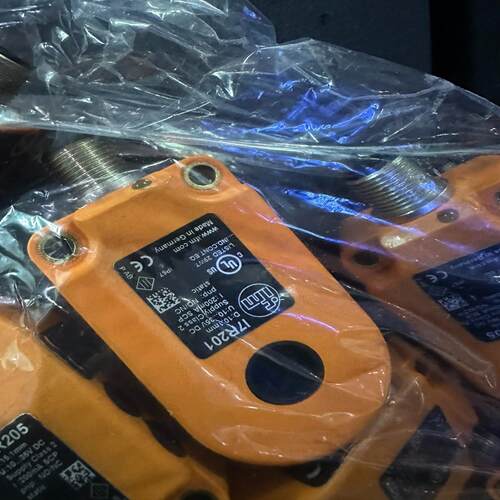 I7R201，IFM/易福门，功能完好，成品见图。