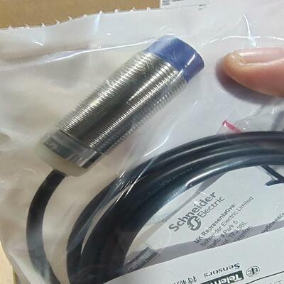 接近开关XS218BLPAL2 出售