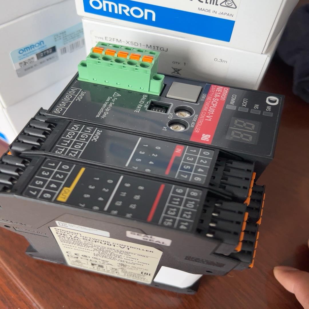 Omron/欧姆龙NE1A-SCPU01-V1  安全plc