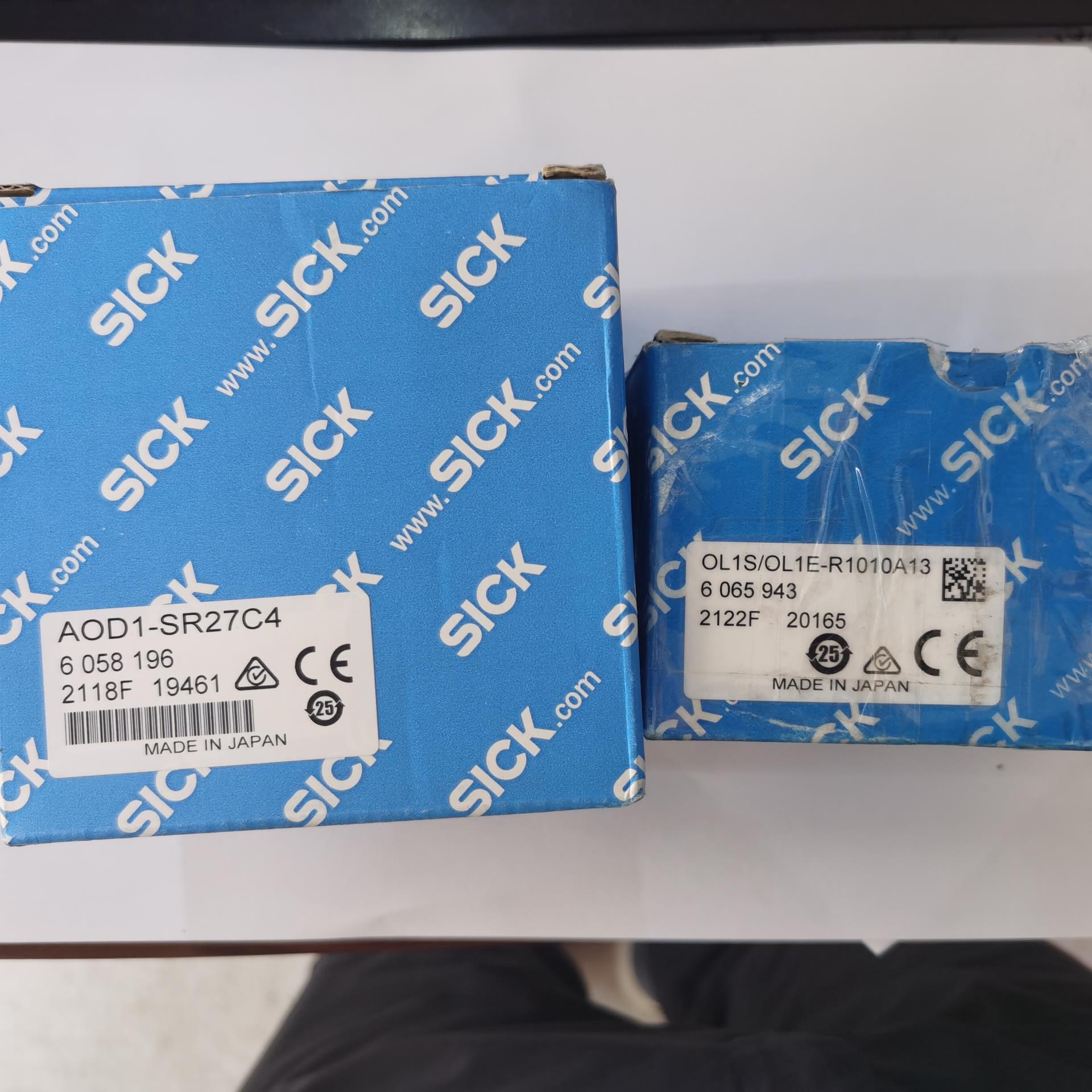 西克 SICK OL1S/OL1E-R1010A13 位移测