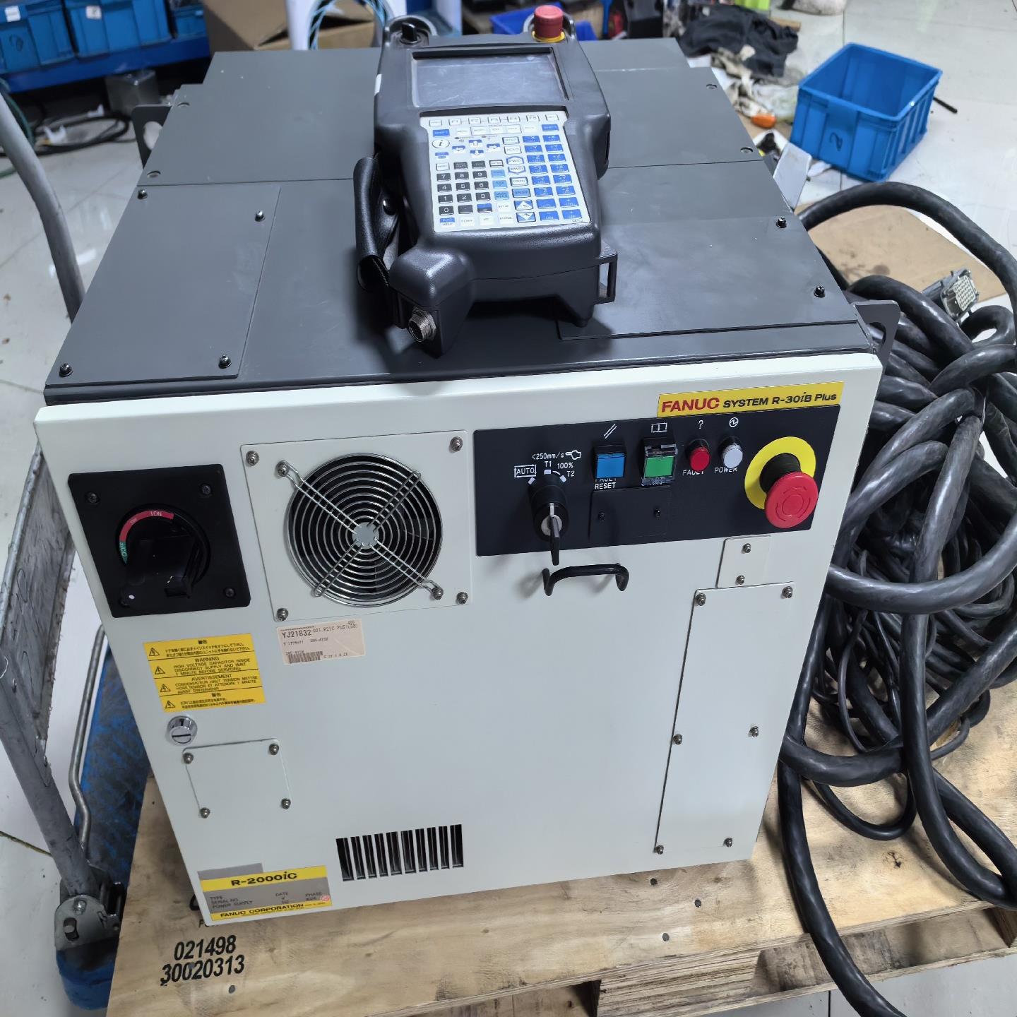 （设备配件）iB2000机器人 30FANUC  电柜 PLUS-ICR