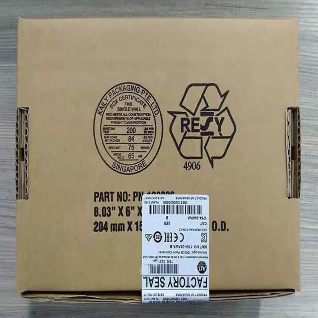 1764-LSP  MicroLogix 1500标准处理器