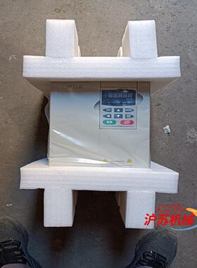 台达VFD-B变频器15HB230V /VFD110B23A