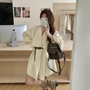 BN气质御姐减龄慵懒风不规则翻领针织开衫 休闲百搭显瘦上 女士秋季