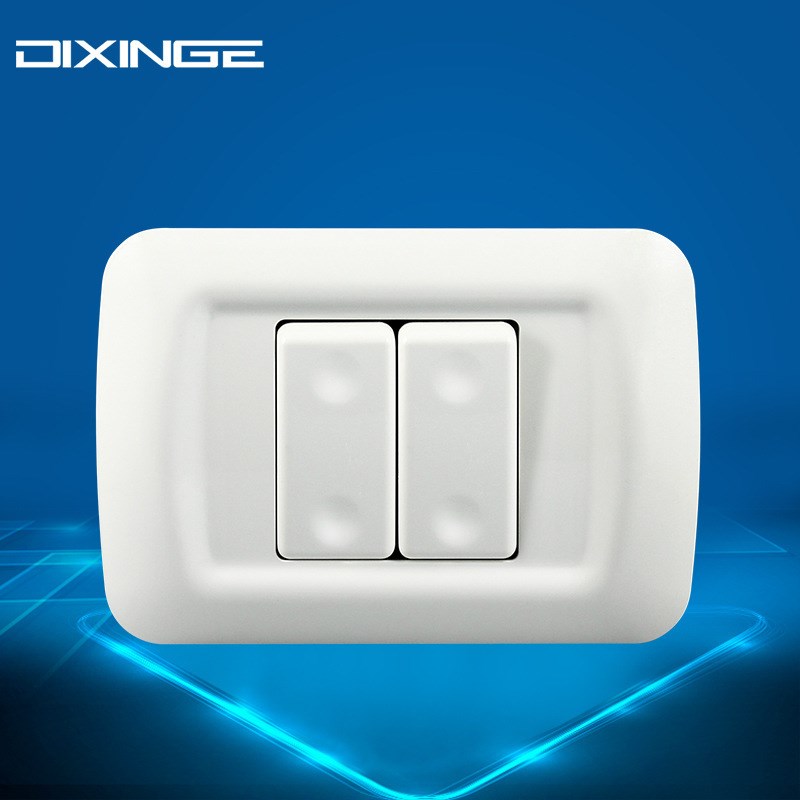 意式两开单控e开关意大利118型PC面板10A意标二开双控意规墙壁开