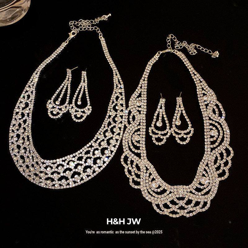 精致吊坠锁骨花边时尚复古项饰圆形耳环项链高级感镶钻套装链轻奢