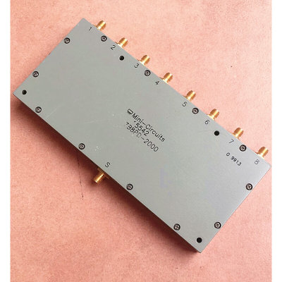 Mini-Circuits ZB8PD-2000  0.8-2GHz SMA 一分八射频同轴功分器