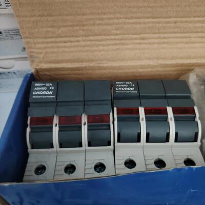 议价ASH103熔断器可维修