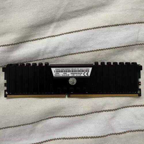 议价海盗船16g DDR4 3000MHz可维修