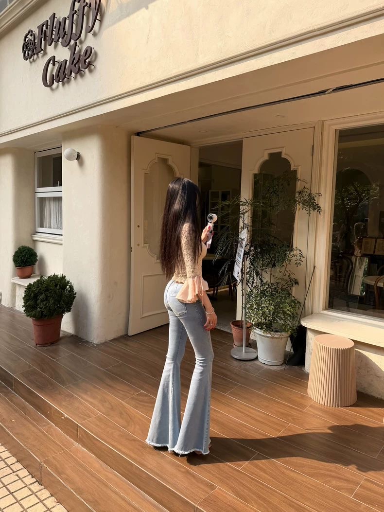 【Fart Shop】莫泊花信 V领镂空蕾丝绑带花边袖纯欲上衣