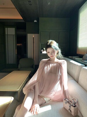 kubiliv【轻纱漫舞】纯欲设计感假两件吊带网纱拼接性感微透上衣