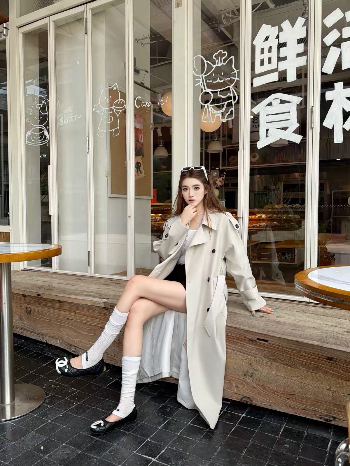 地球店浅灰色复古英伦双排扣系带收腰风衣女秋宽松显瘦中长款外套
