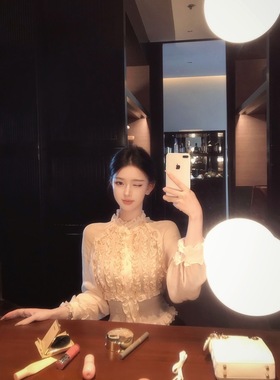 JAYKY YANG【佛罗伦萨少女】人丝高领花边衬衫女长袖收腰上衣