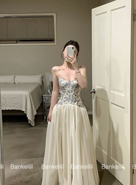板栗可可Bankelili'中古秀场'Jennie同款天丝收腰网纱鱼骨礼服裙
