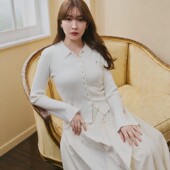 lip Trois系列罗纹针织Polo上衣 Her 优雅修身 温柔简约纯色