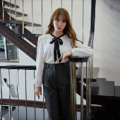 年货狂欢 褶皱蝴蝶结衬衫 Her lip 通勤时尚 休闲百搭质感