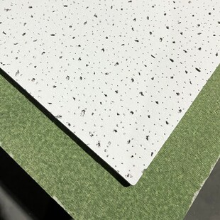 川虎微孔矿棉板595x595吸音板办公室吊顶59.5x59.5天花Z板防火防