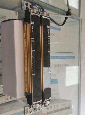 光幕，F3SJ-A0245P30，成色如图，为