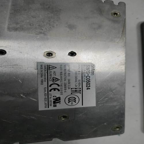 开关电源S8FS-CO5024 24V 2.2A，成色