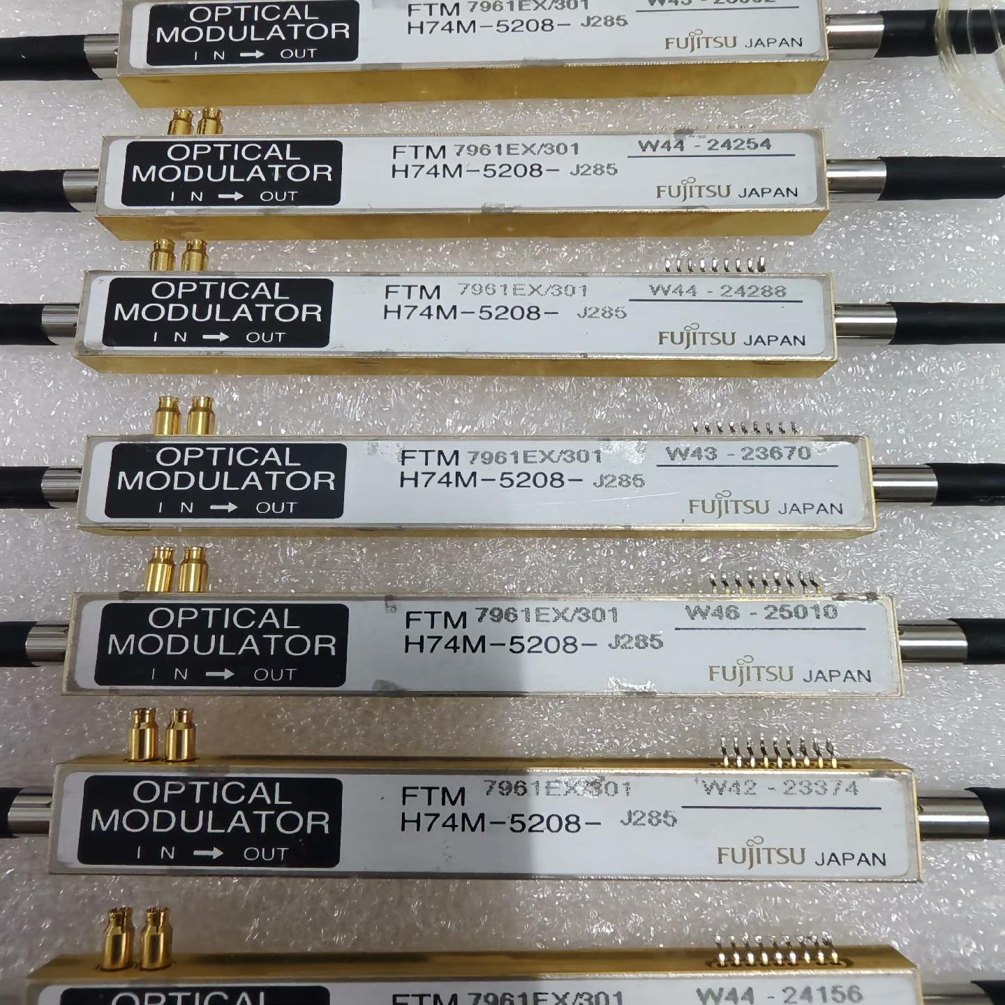 富士通40G两通道调制器。FTM7961EX/301。议价