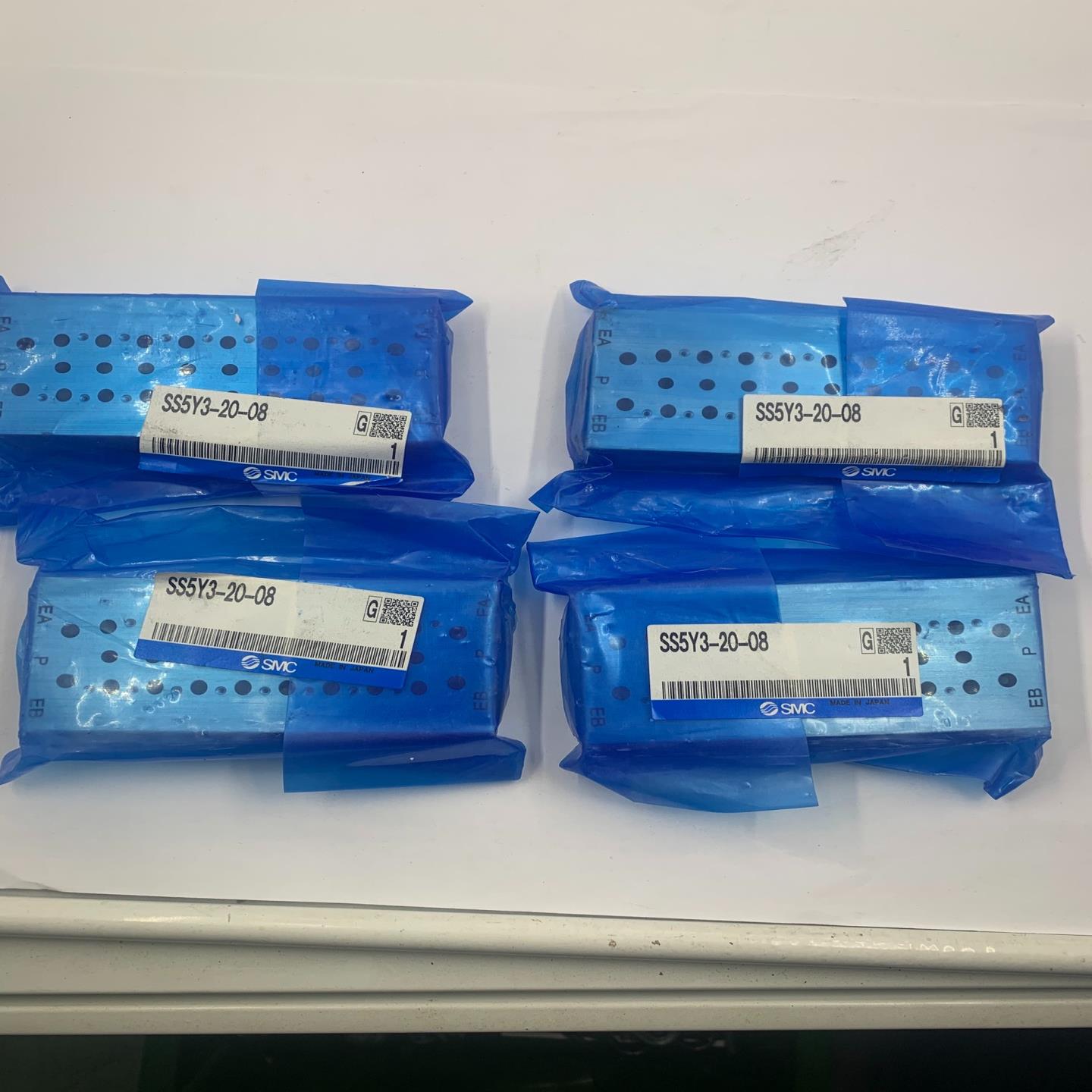 SMC汇流板SS5Y3-20-08 现货