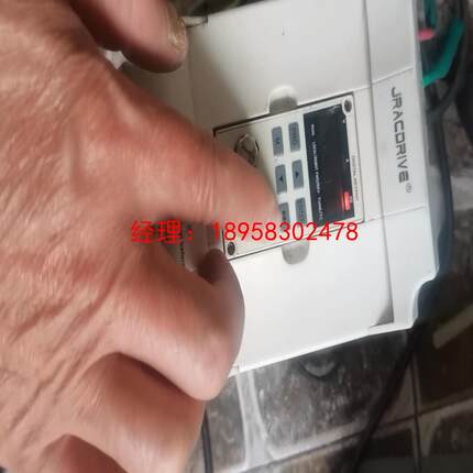 0.75kw380v佳乐JAC580B变频器，功能包好外观较