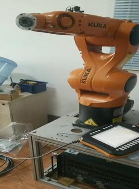 （设备配件）库卡kr6r700sixx靓机一台，负载6kg，臂展700m