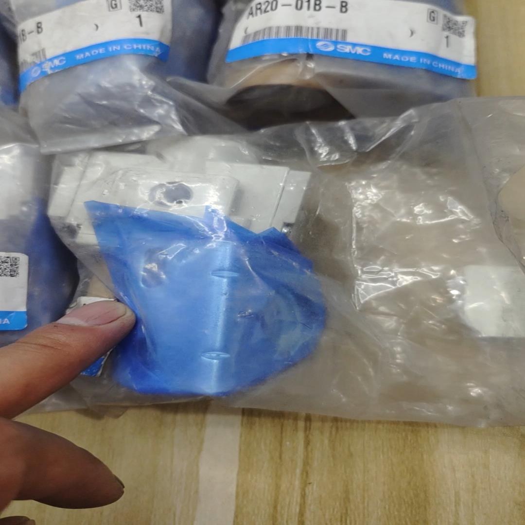 减压阀调压阀AR20-01B-B，，现货5件，