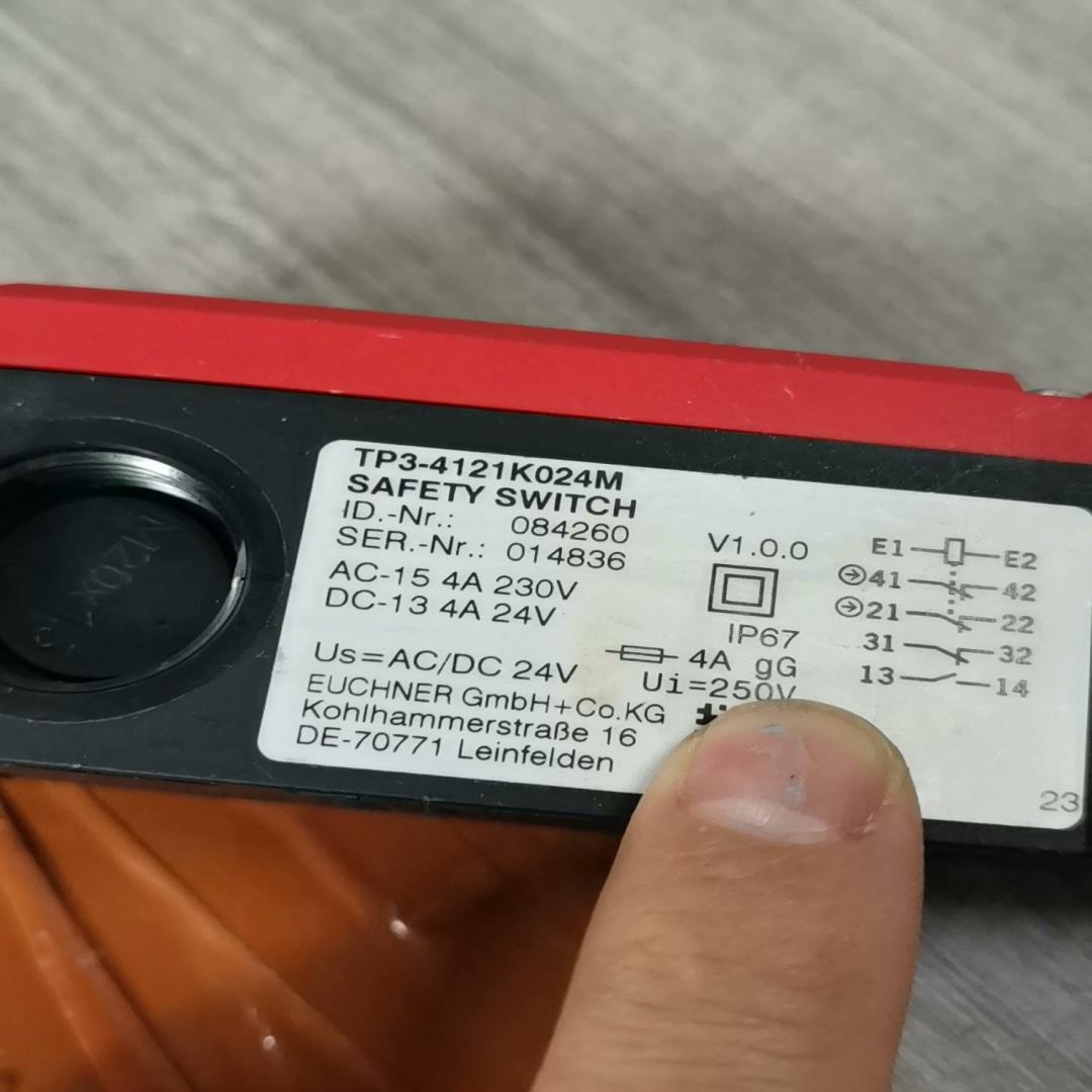 [德峰]安士能EUCHNER 安全门开关TP3-4121K024M