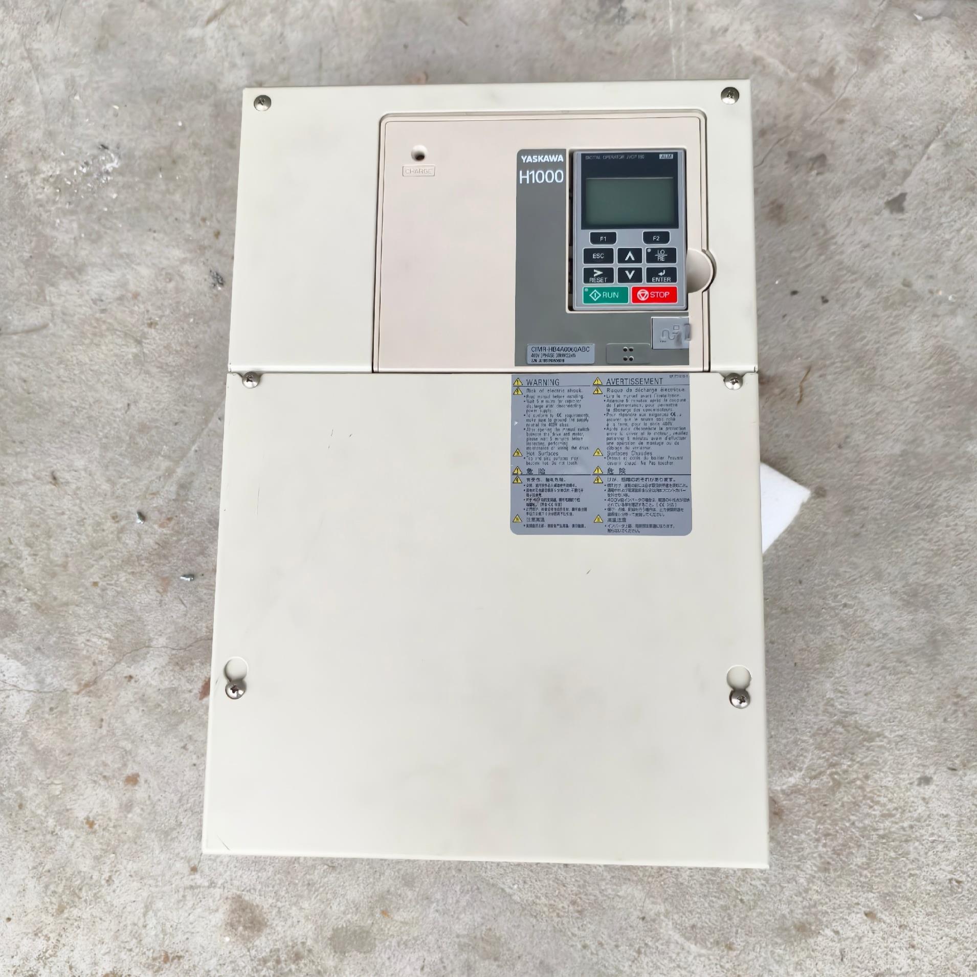 安川H1000变频器，CIMR-HB4A0060ABC，30