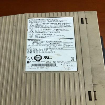 安川SGDV-120A01A002000伺服驱动器，安川5系