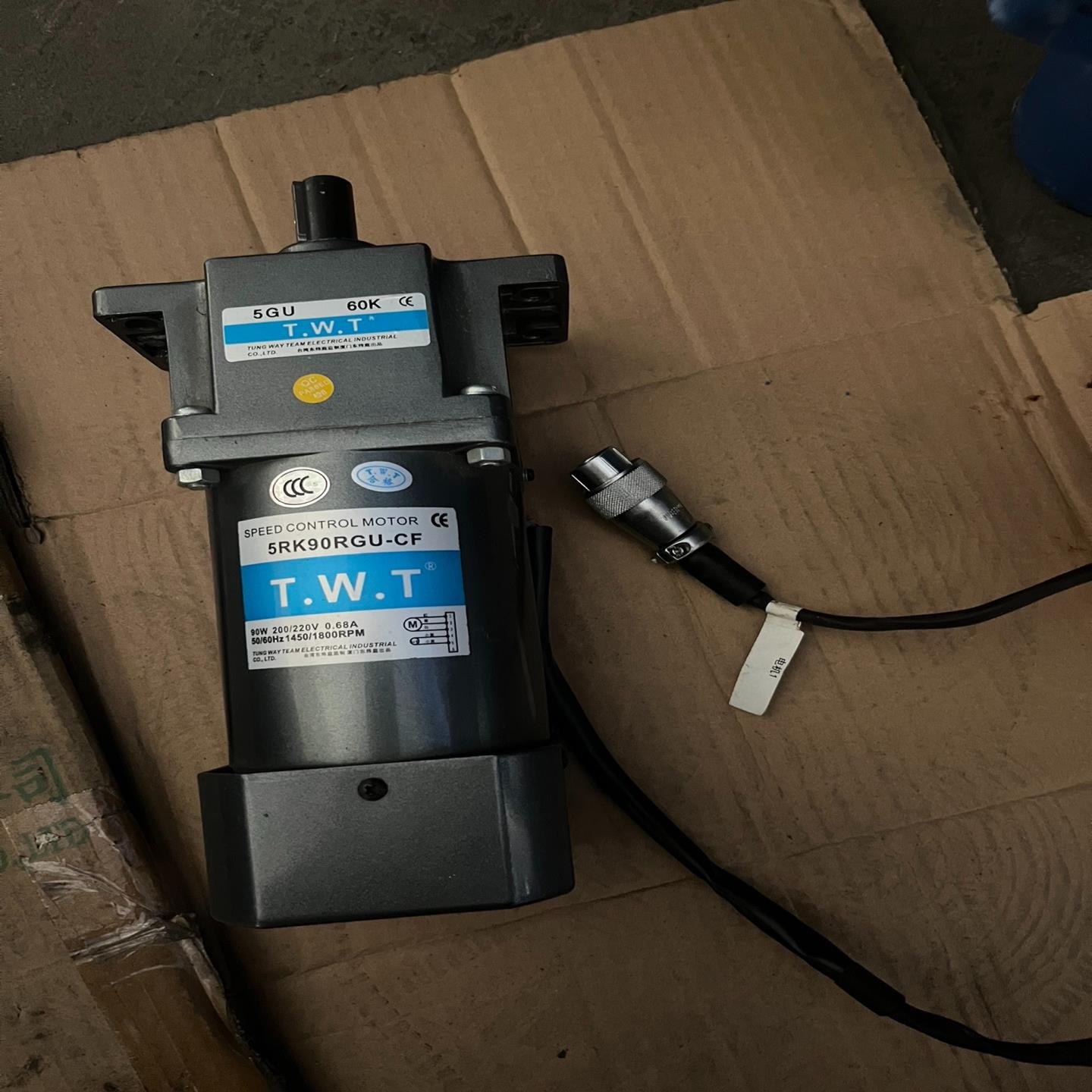 TWT台湾东炜庭电机，型号5rk90rgu-cf/cm，速比