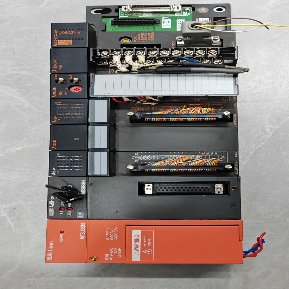 plc模块一套，A1S61PN，A1SHCPU，A1SG