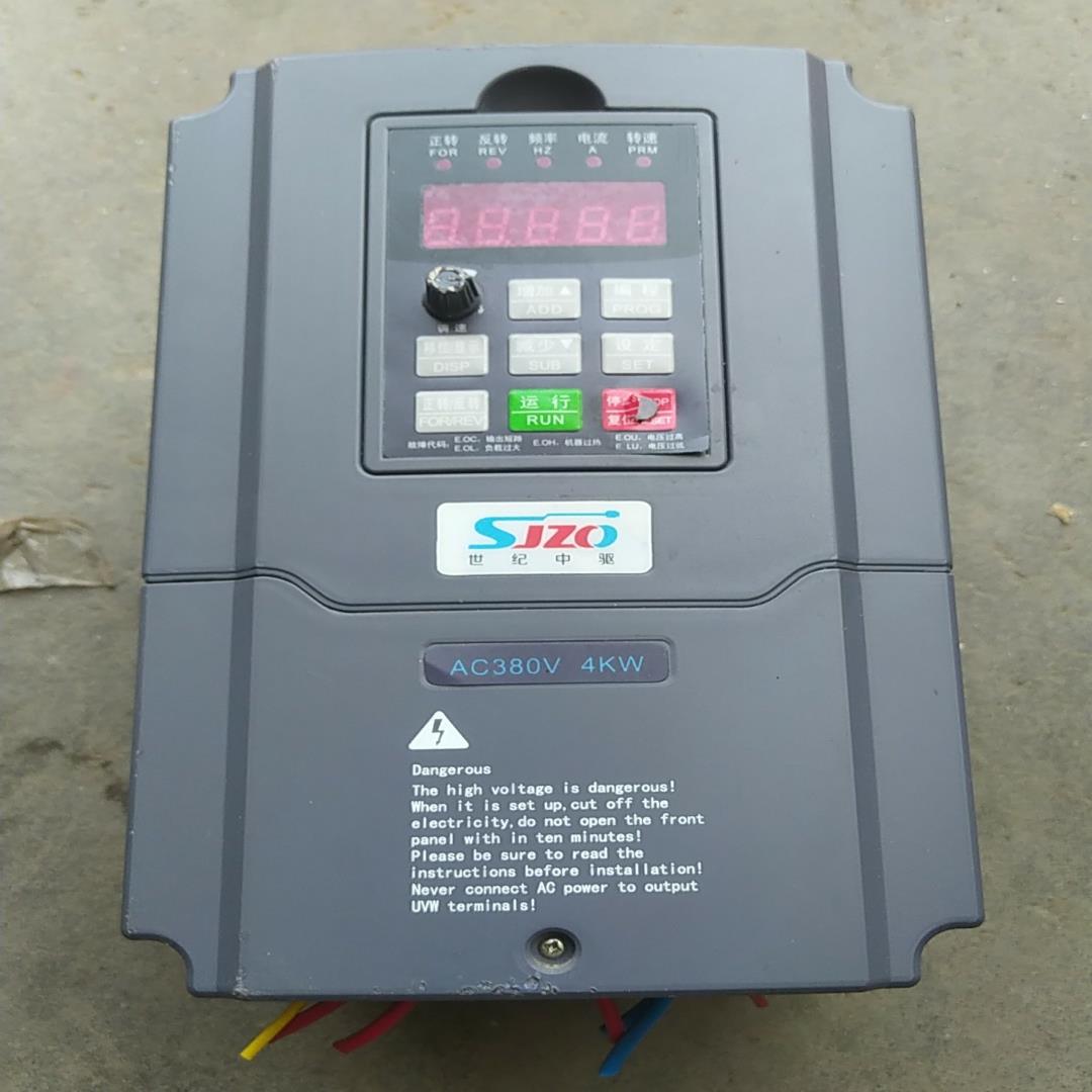 中驱4kw变频器，ZQ510A-004G3/5R5P3B