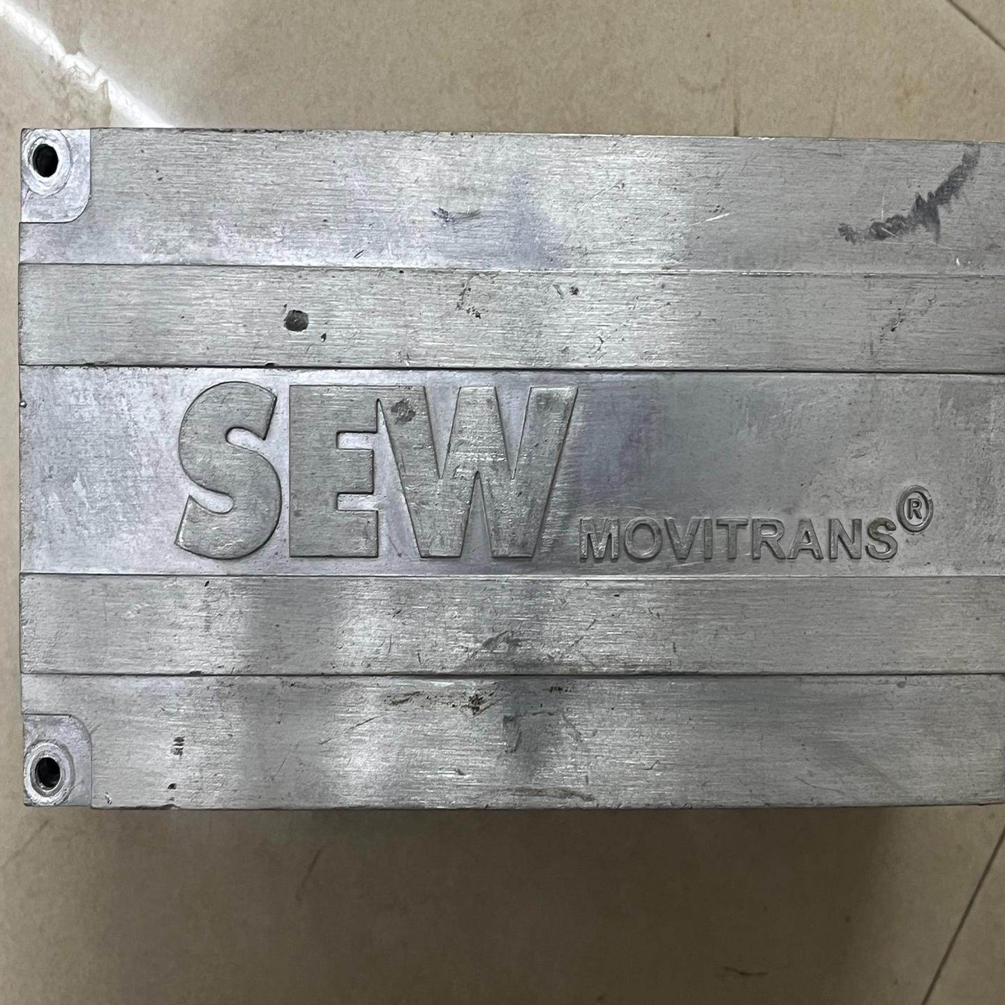 （设备配件）S EW电容补偿器TCS10B-EA8-120-3有七个、成