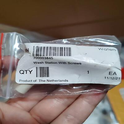 waters needle wash station，700