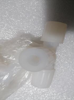 FlareLINK三通接头PVDF 1/2