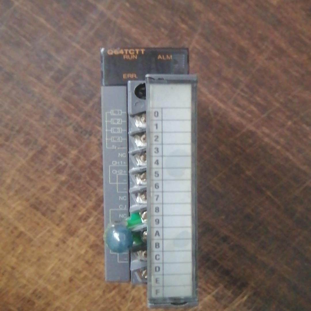 三菱模块Q64TCTT,原装，功能，成色如图，需要的