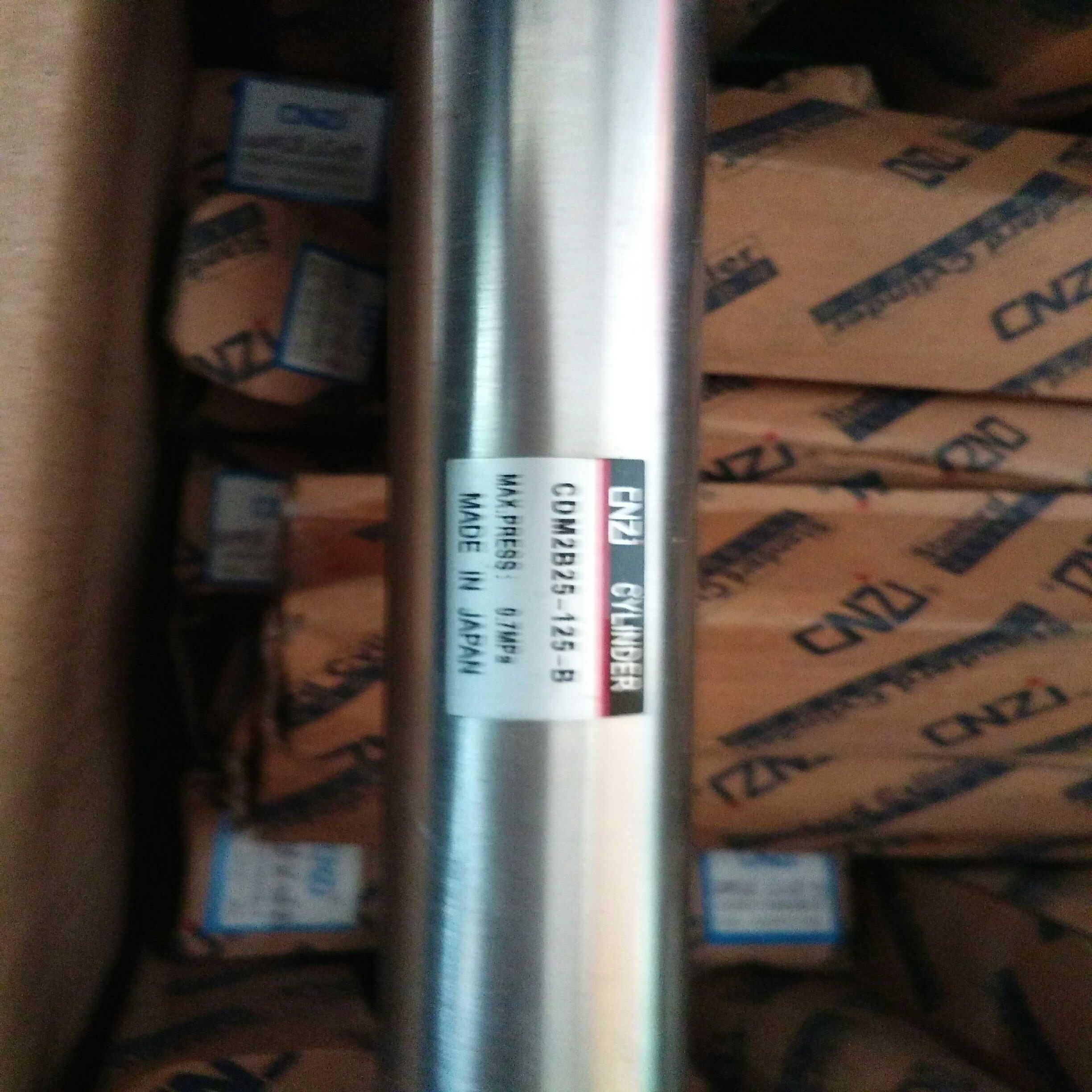 型气缸M2B25-80-B议价