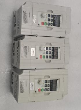 深圳三工变频器S320-0k75G-2S-M  电压22