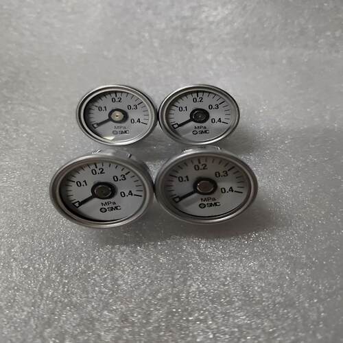 SMC压力表G33-4-01 有3个 1/8螺纹 现货实拍