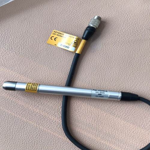 UV-50A KEYENCE/基恩士，功能完好，成品见图。2