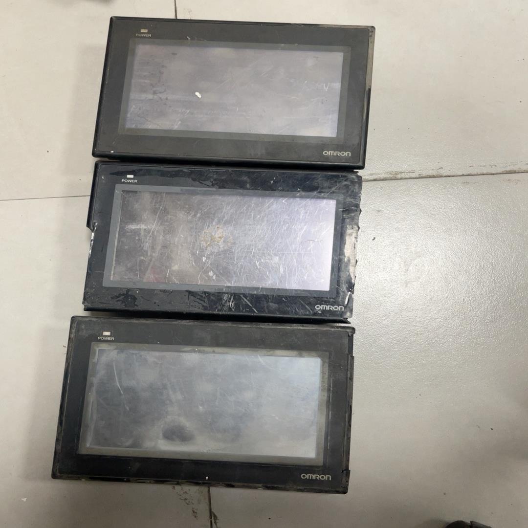 （设备配件）NB7W-TW00B触摸屏OMRON，DC24V，拆机件，功