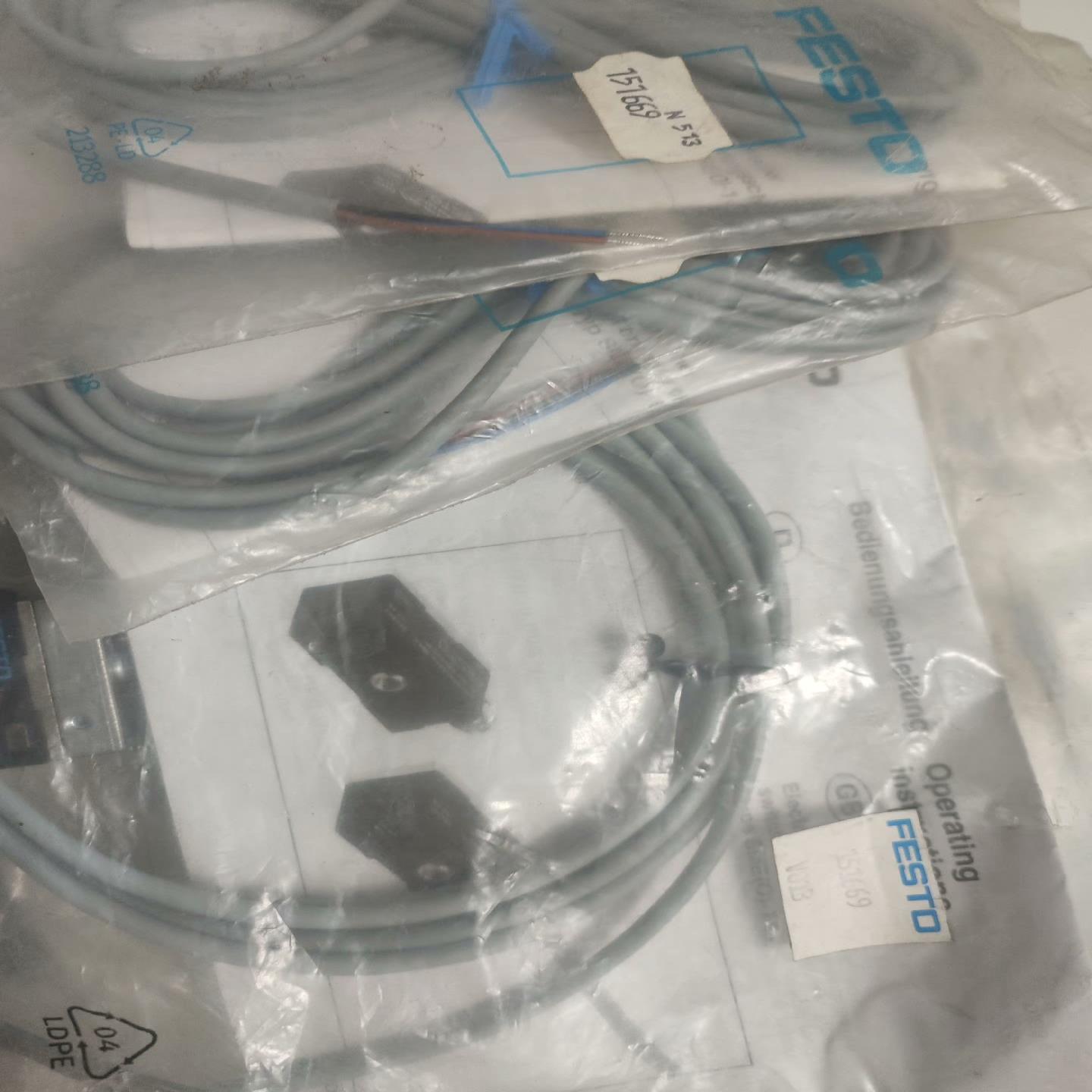 #传感器 费斯托FESTO磁性开关传感器 SME-1-LED